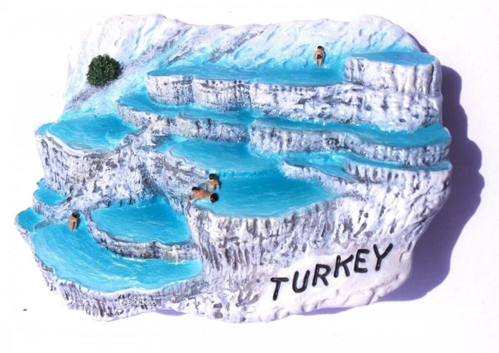 Du lịch Thổ Nhĩ Kỳ mua quà gì? Miếng dán trang trí