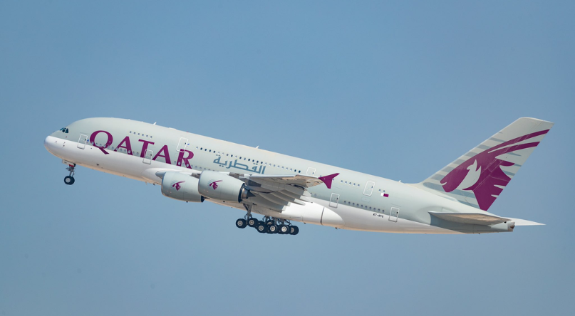 Máy bay Qatar Airways