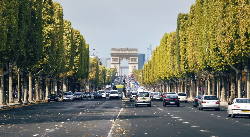 Đại Lộ Champs Elysees