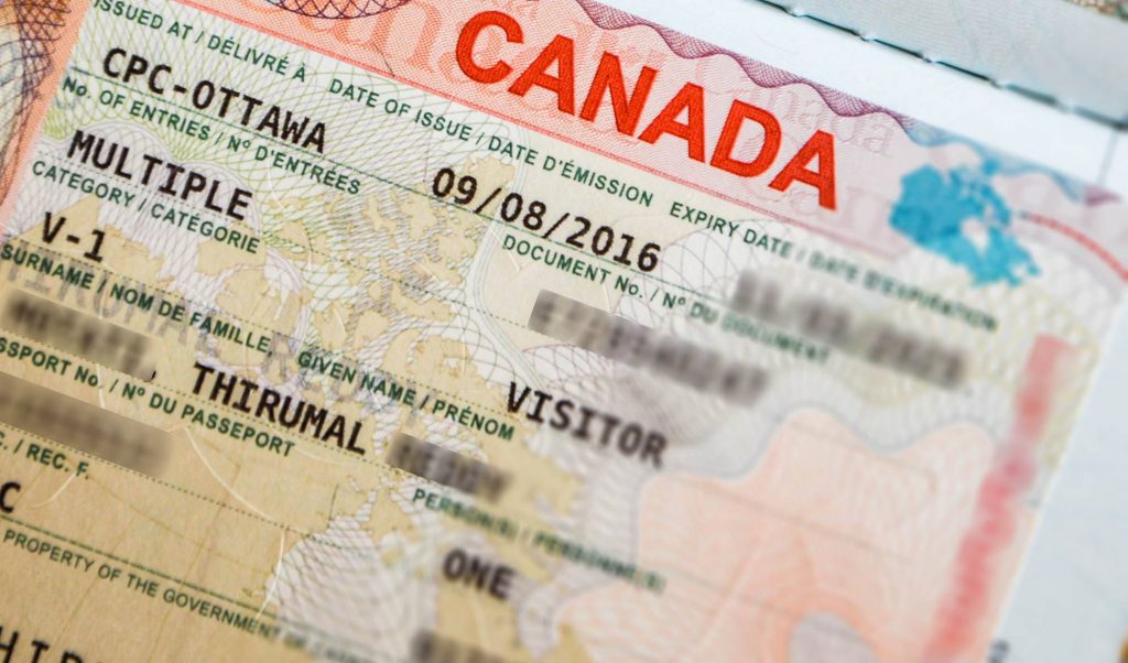 có visa canada được miễn visa nước nào ?
