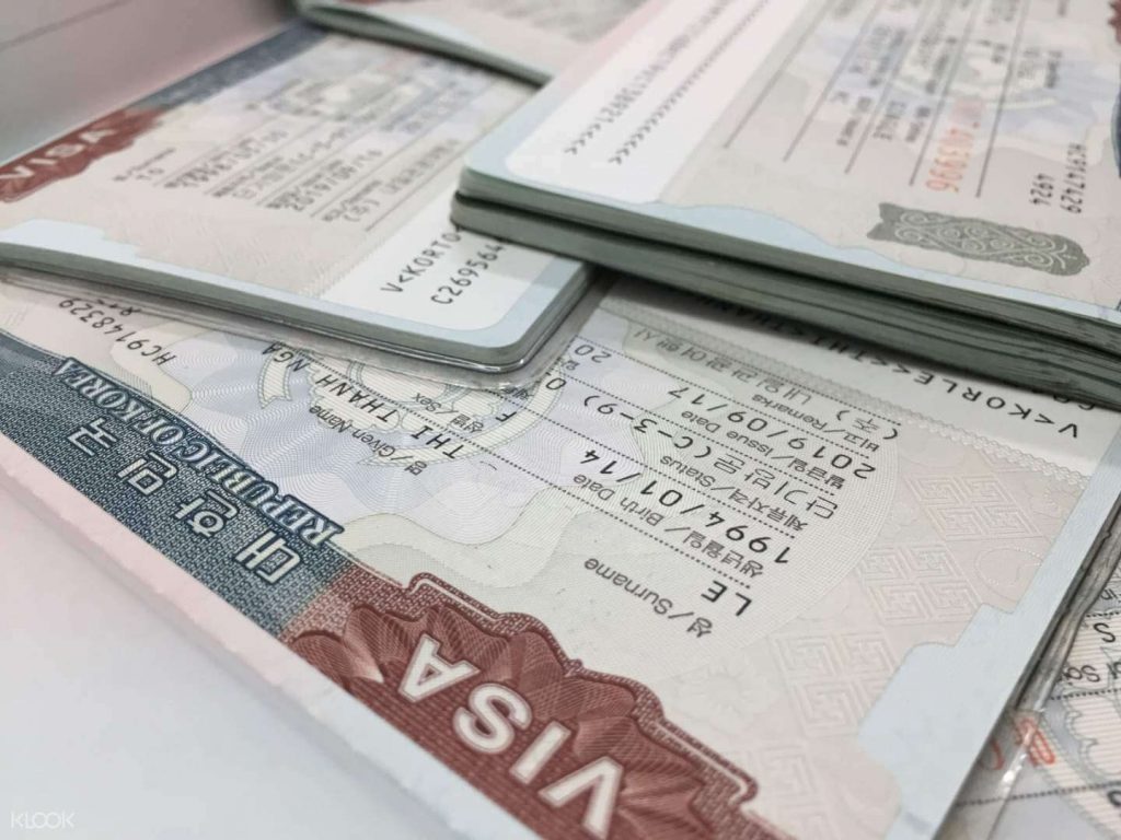 Hồ sơ xin visa công tác Hàn Quốc yêu cầu nhiều loại giấy tờ
