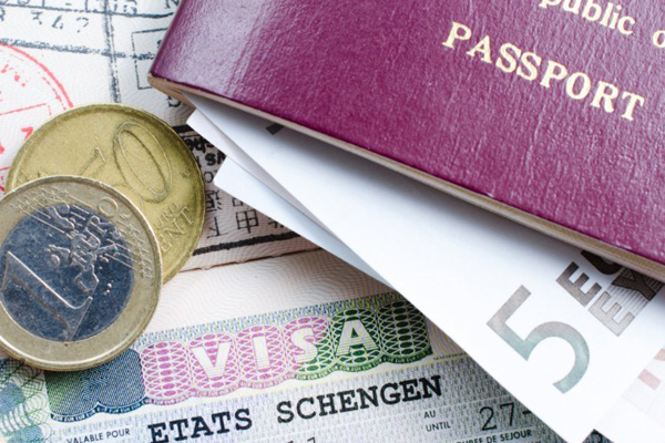 Lệ phí xin visa Schengen cho trẻ em