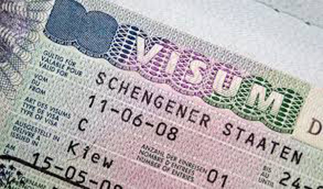 Một số lưu ý khi xin visa Schengen cho trẻ em