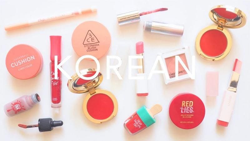 Khi đi du lịch Hàn Quốc nên mua gì? – Mua mỹ phẩm