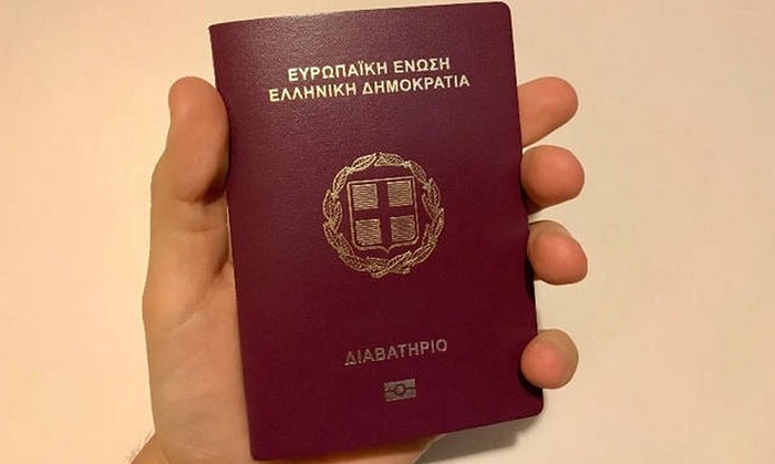 Chuẩn bị đầy đủ giấy tờ và hồ sơ xin visa du lịch Hy Lạp