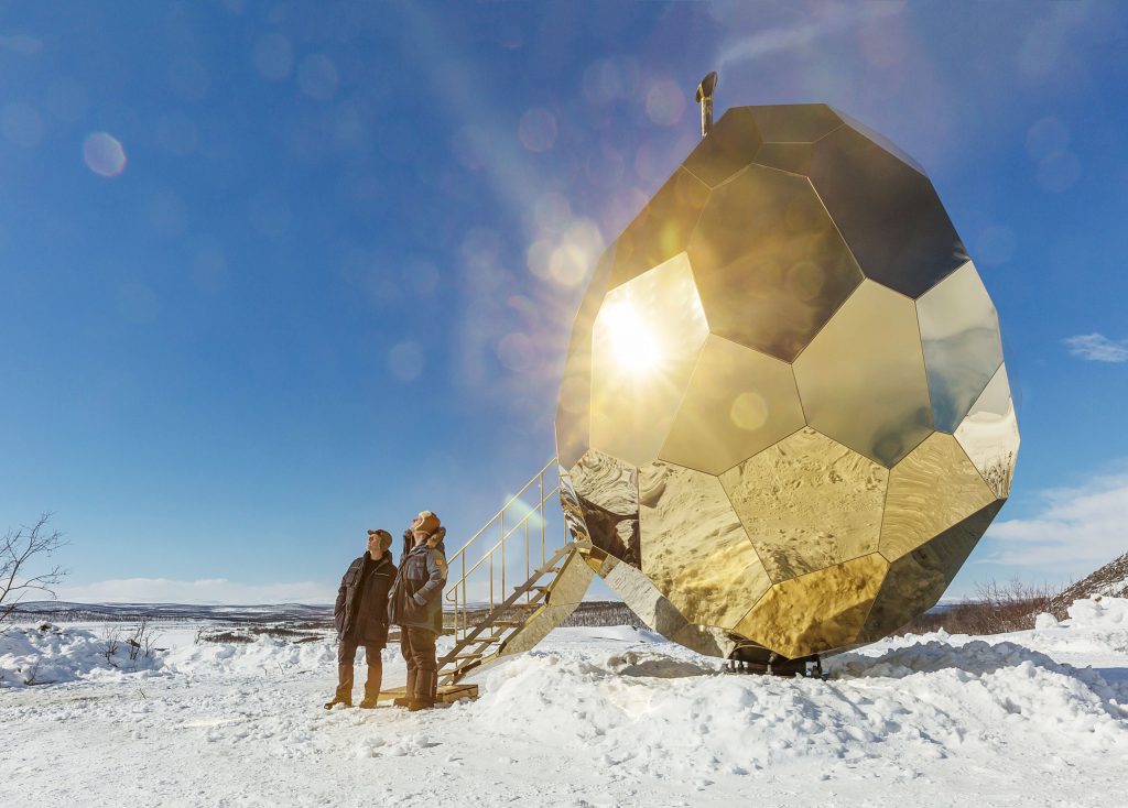 Trải nghiệm phòng xông hơi Solar Egg khi du lịch Thụy Điển