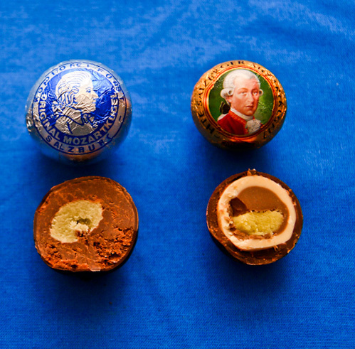 du lịch Áo mua gì? Kẹo Mozart balls